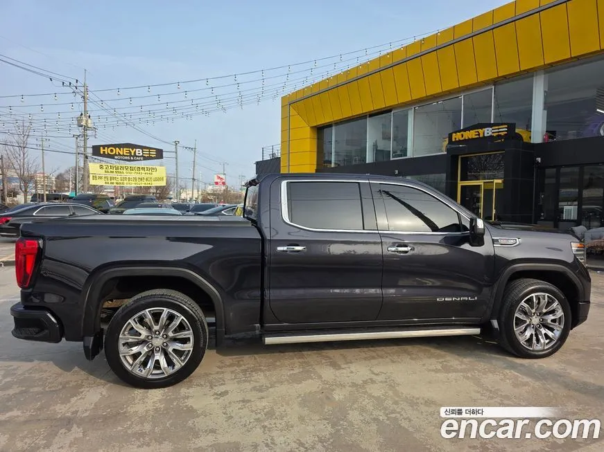 GMC Sierra — фото 3