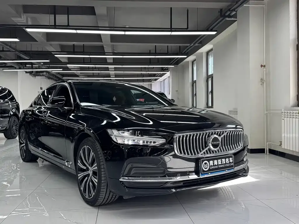 Volvo S90 — фото 4
