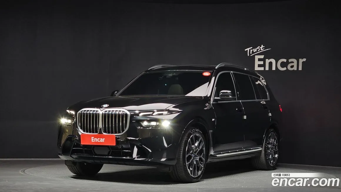 BMW X7 — фото 1