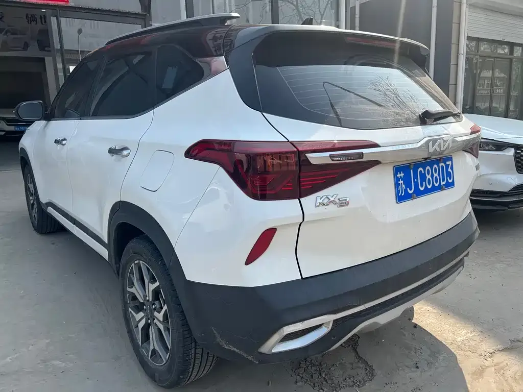 Kia KX3 — фото 10