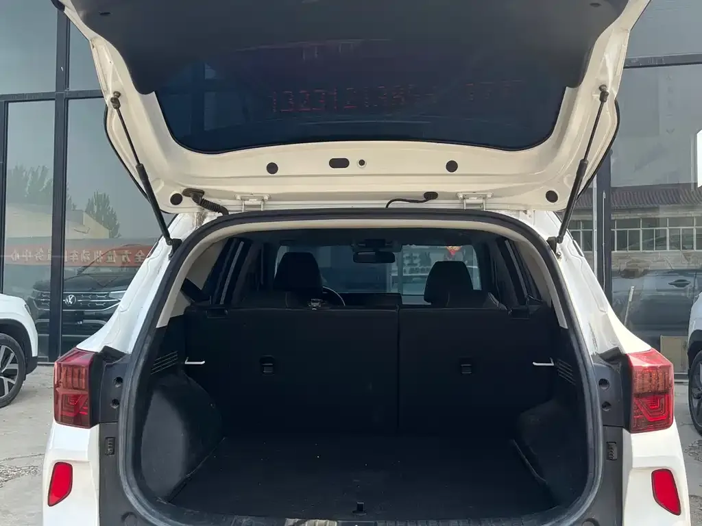 Kia KX3 — фото 3