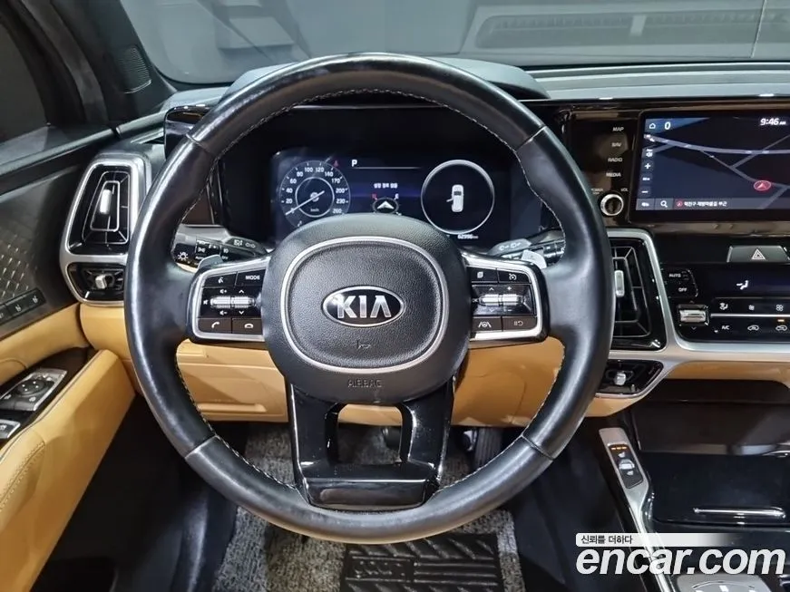 Kia Sorento — фото 8