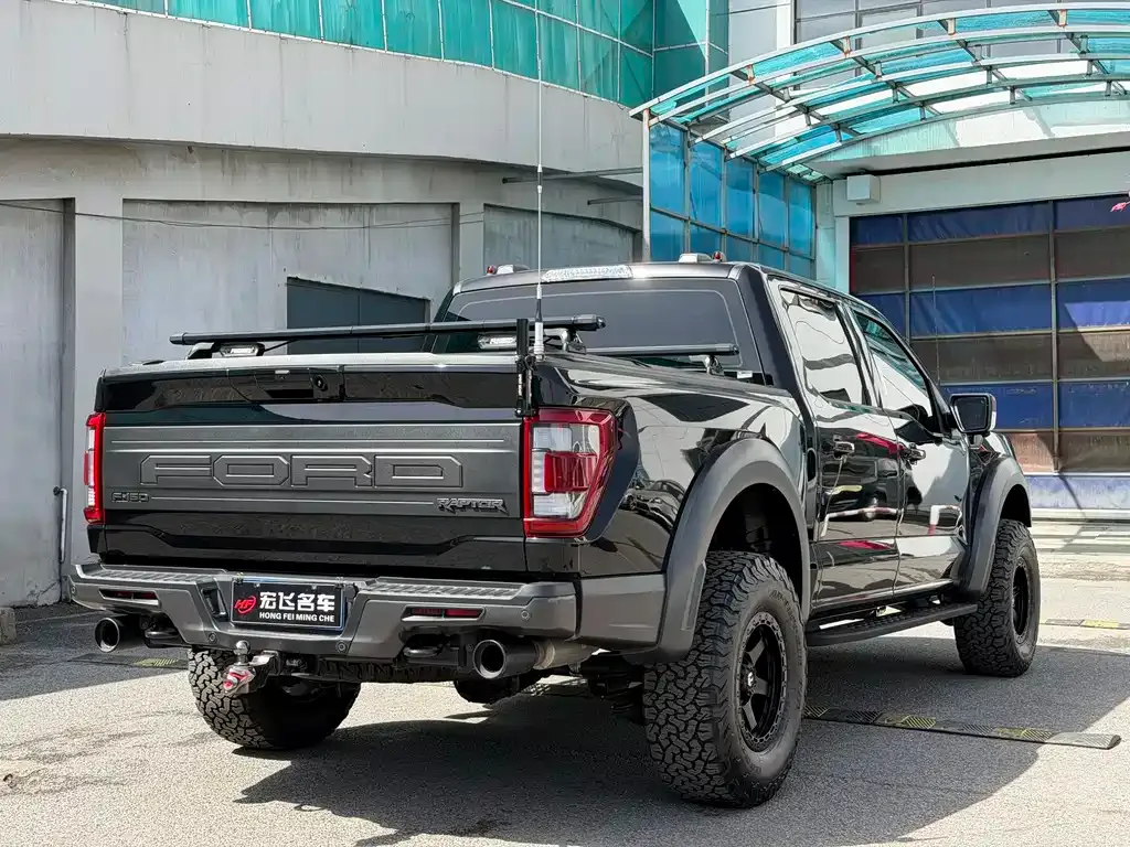 Ford F-150 Raptor — фото 8