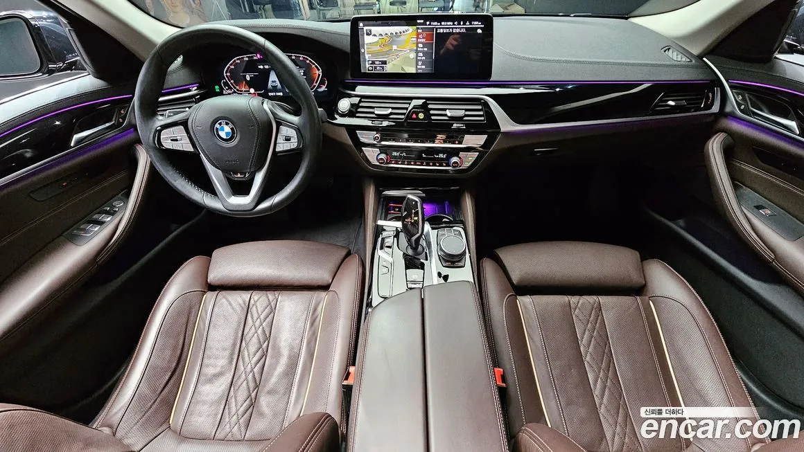 BMW 5-Series — фото 10