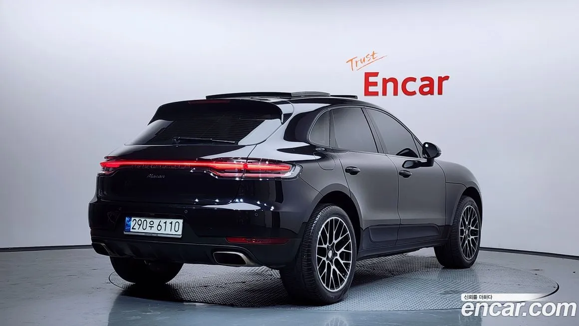 Porsche Macan — фото 10