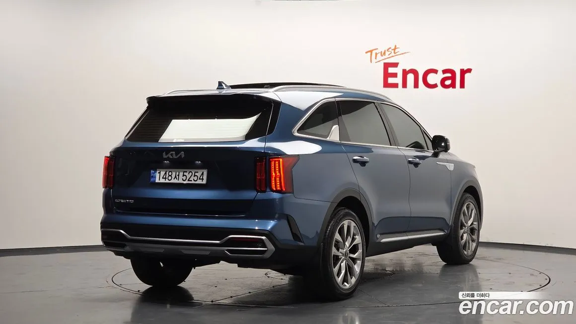 Kia Sorento — фото 3