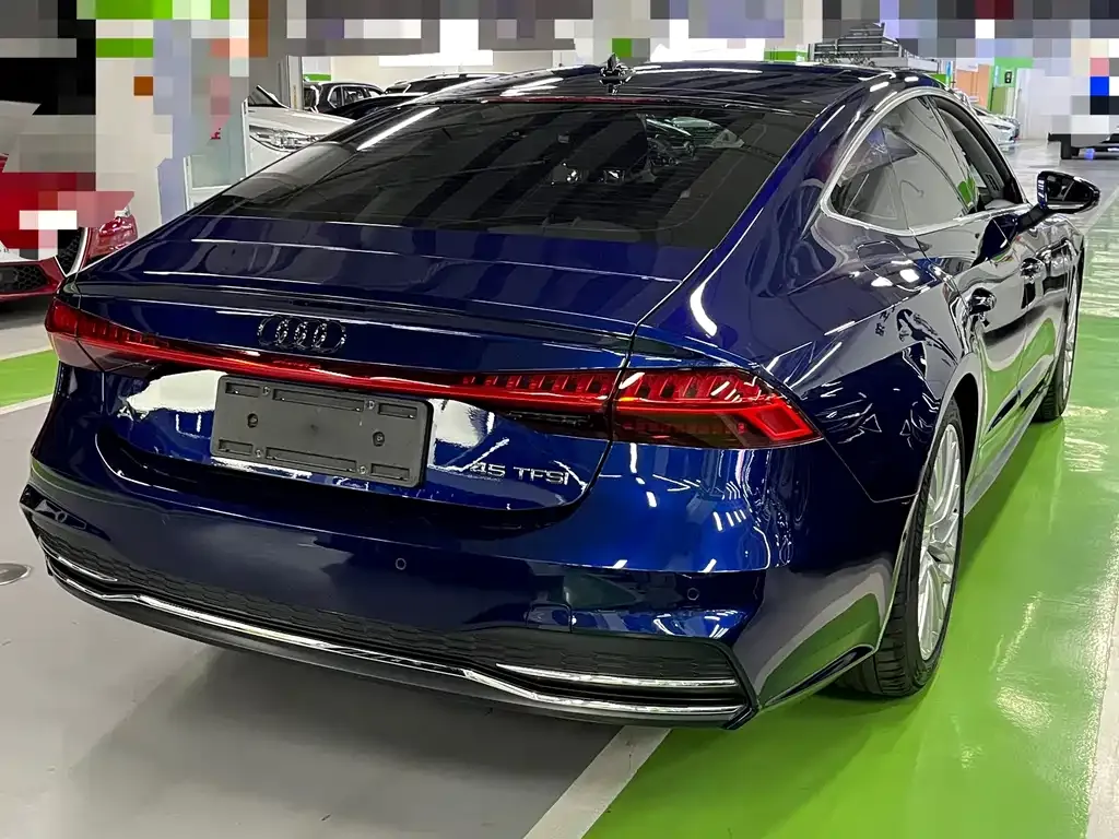 Audi A7 — фото 8