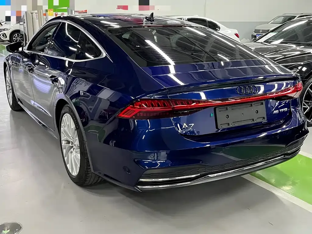 Audi A7 — фото 6