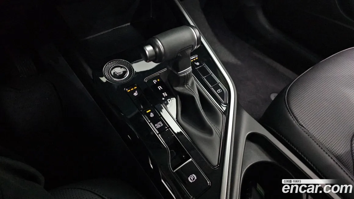 Kia Niro — фото 10