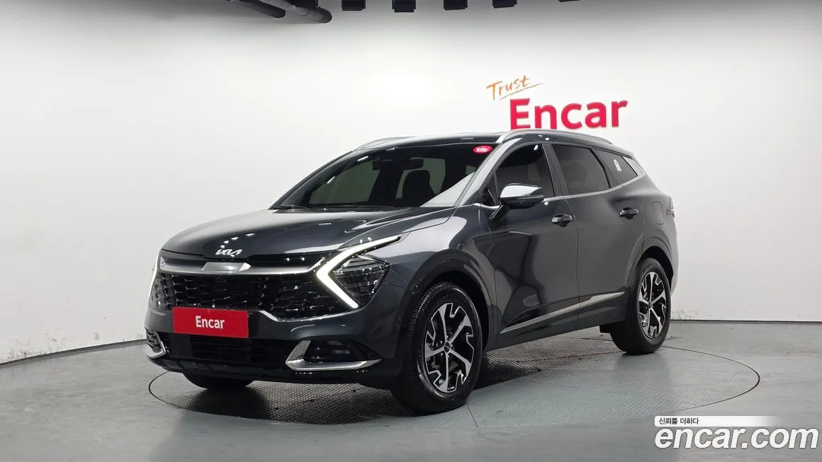 Kia Sportage — фото 1