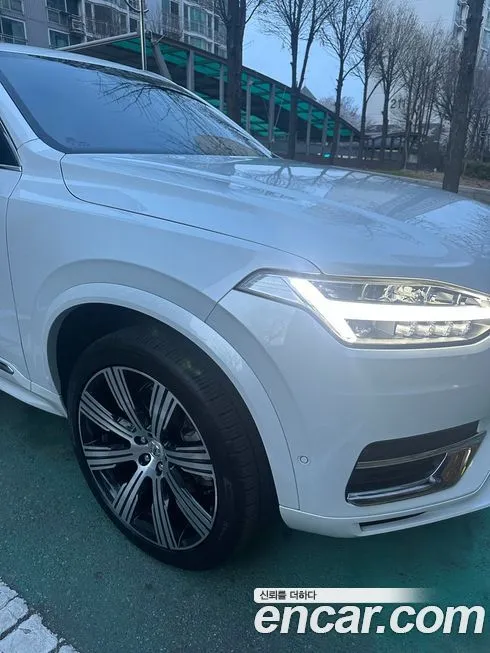 Volvo XC90 — фото 6
