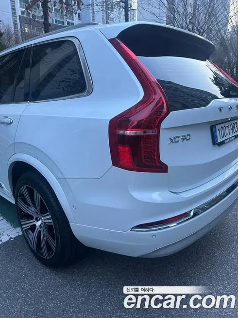 Volvo XC90 — фото 7