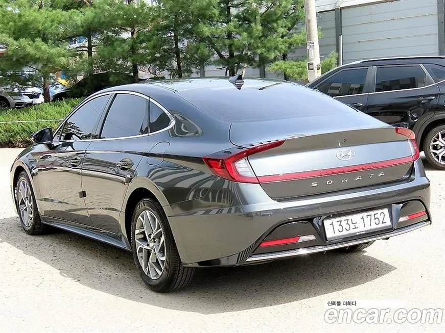 Hyundai Sonata — фото 1