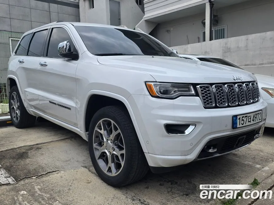 Jeep Cherokee — фото 9
