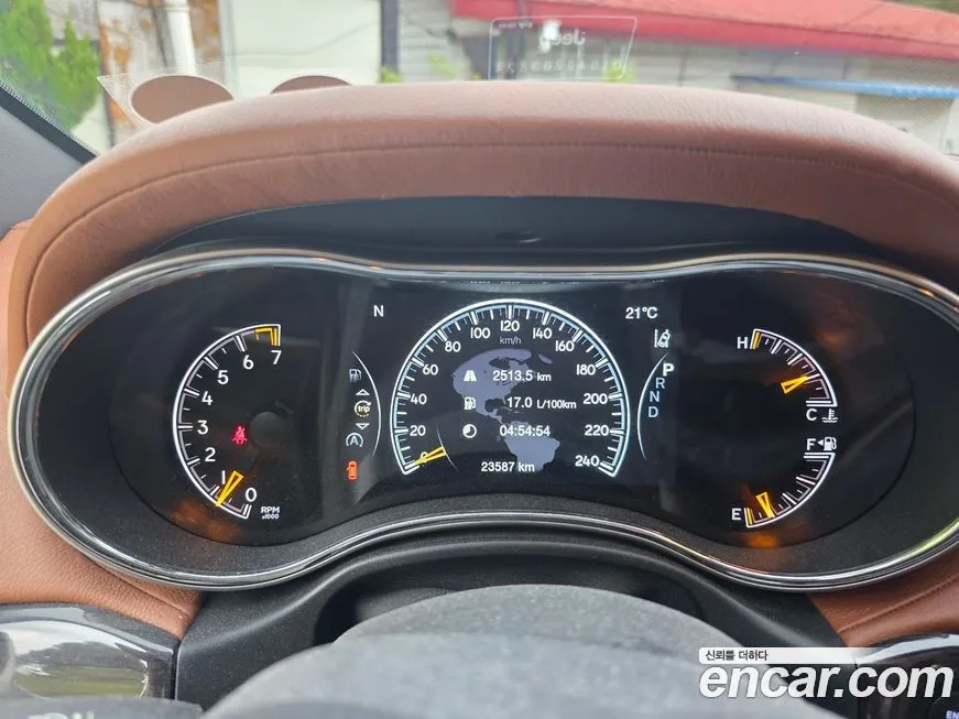 Jeep Cherokee — фото 2