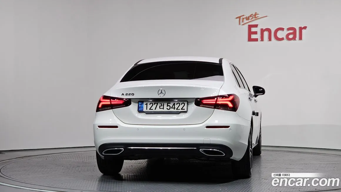 Mercedes-Benz A-Class — фото 6