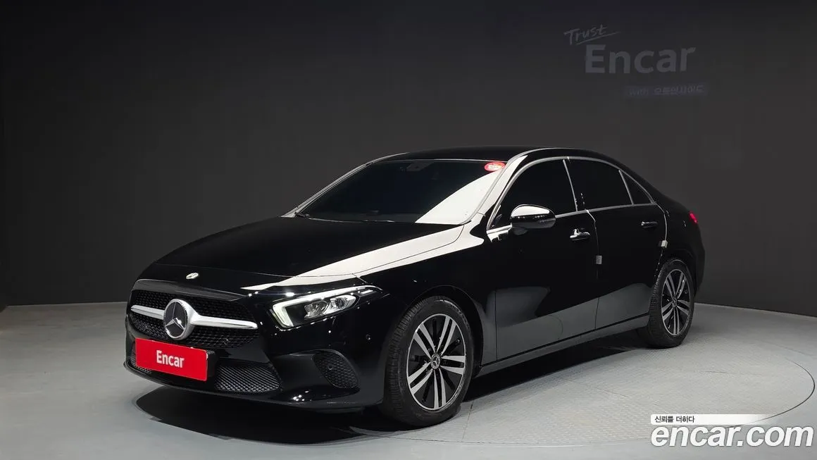 Mercedes-Benz A-Class — фото 1