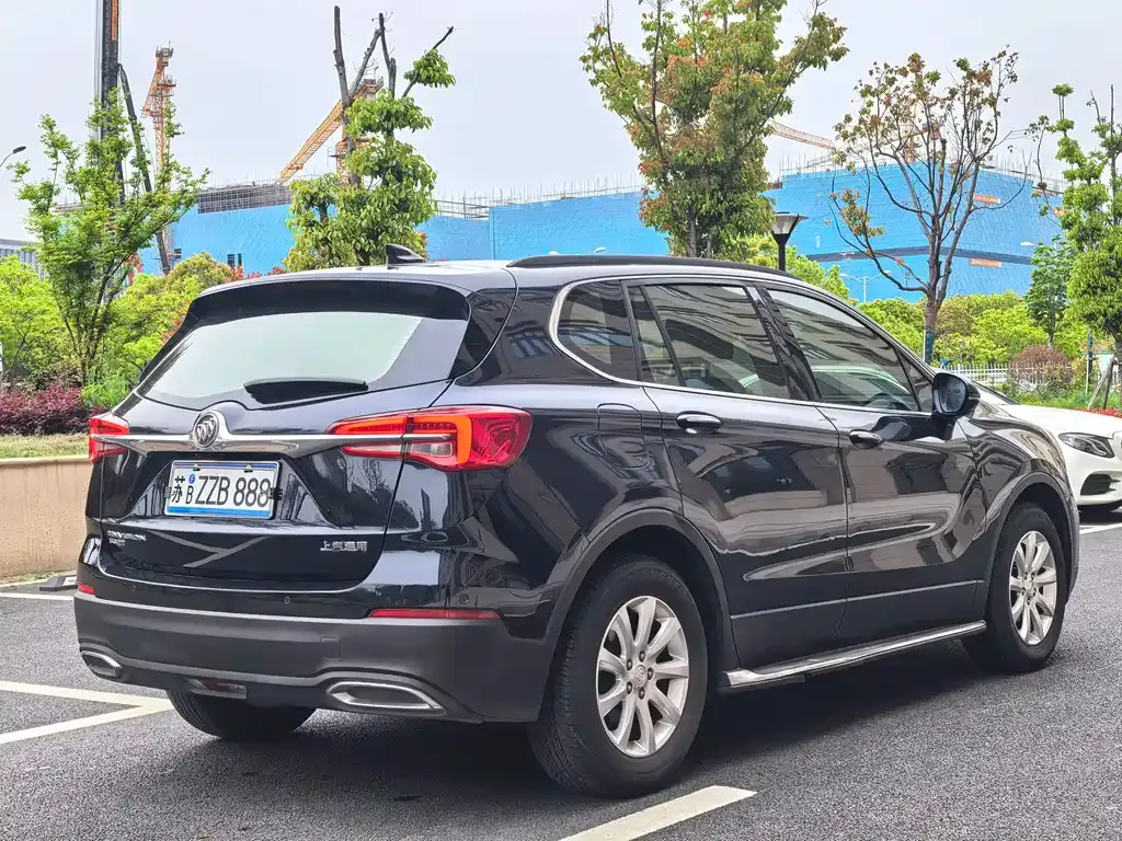 Buick Envision Plus — фото 8