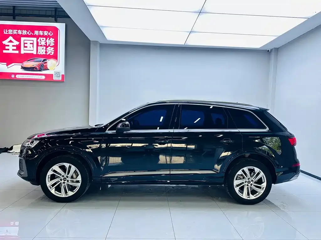 Audi Q7 — фото 5