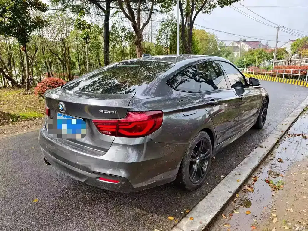 BMW 3 Series GT — фото 9