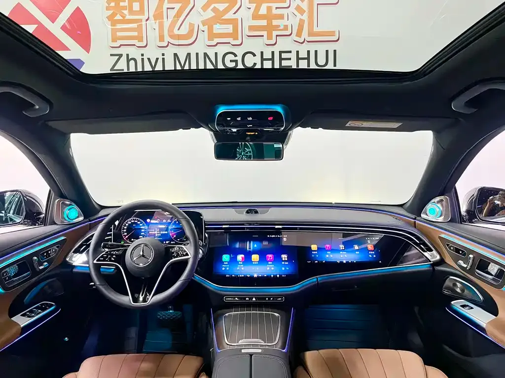 Mercedes-Benz E-Class — фото 10