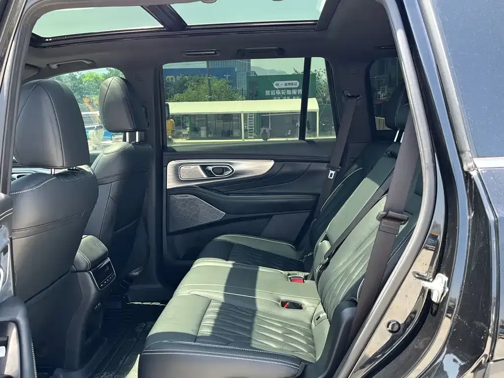 GAC Motor Trumpchi GS8 — фото 3