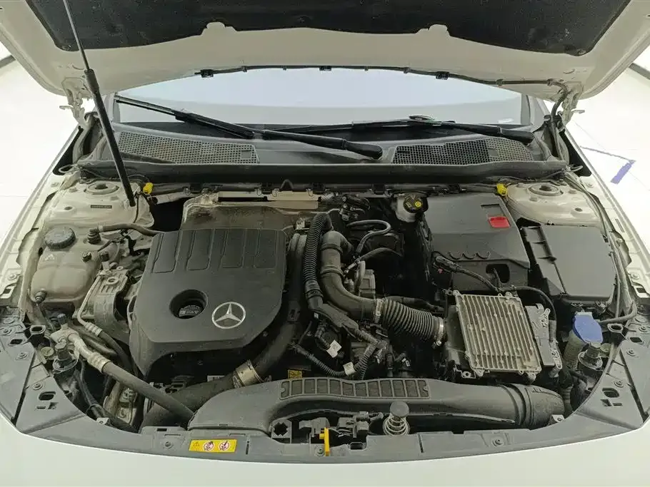 Mercedes-Benz A-Class — фото 10