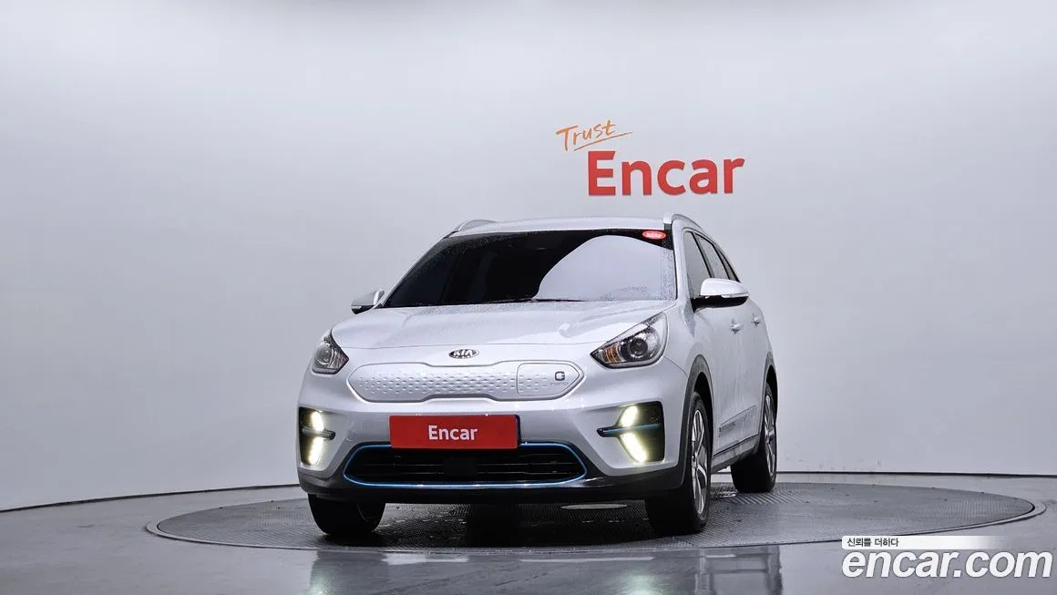 Kia Niro — фото 6
