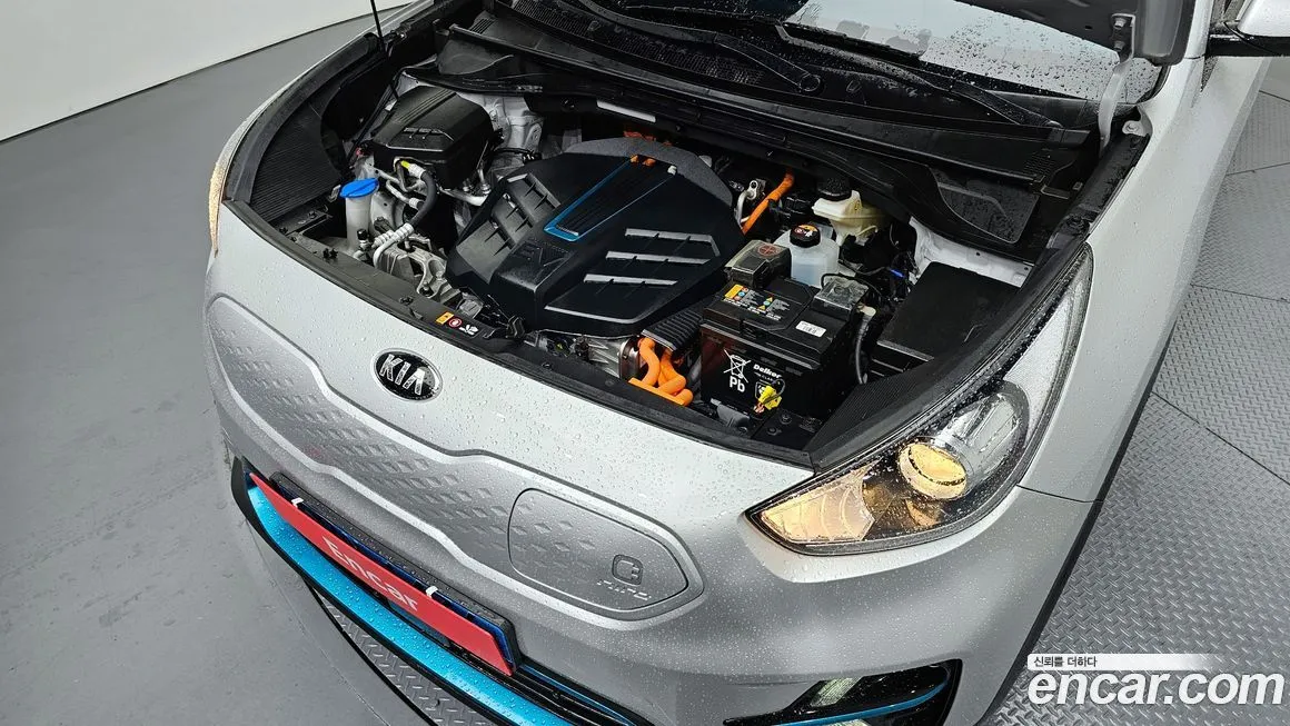Kia Niro — фото 10