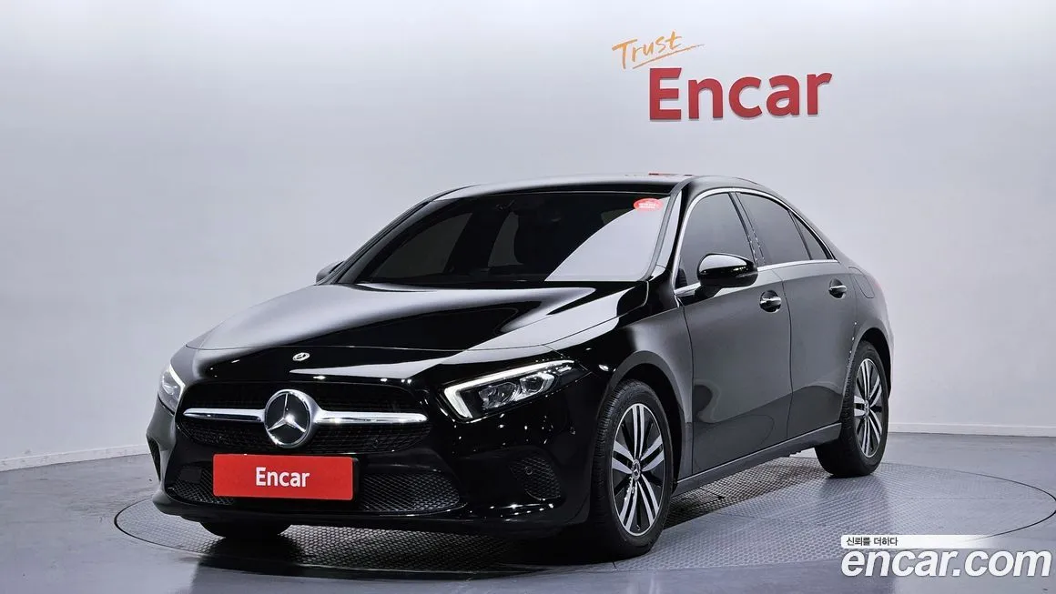 Mercedes-Benz A-Class — фото 1