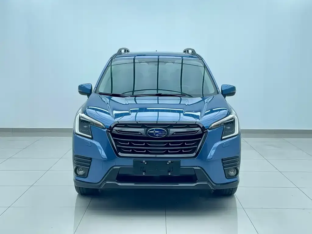 Subaru Forester — фото 8