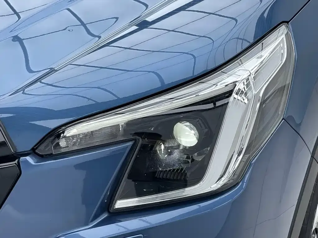 Subaru Forester — фото 9