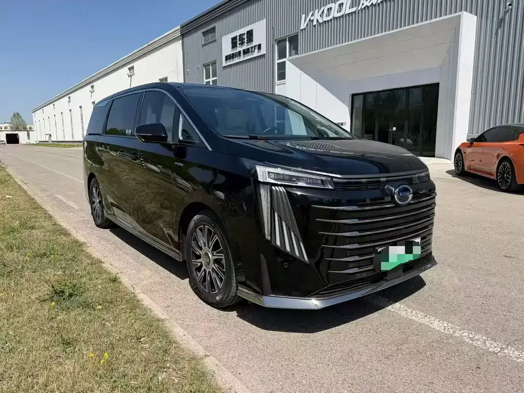 GAC Motor Trumpchi E9 — фото 1