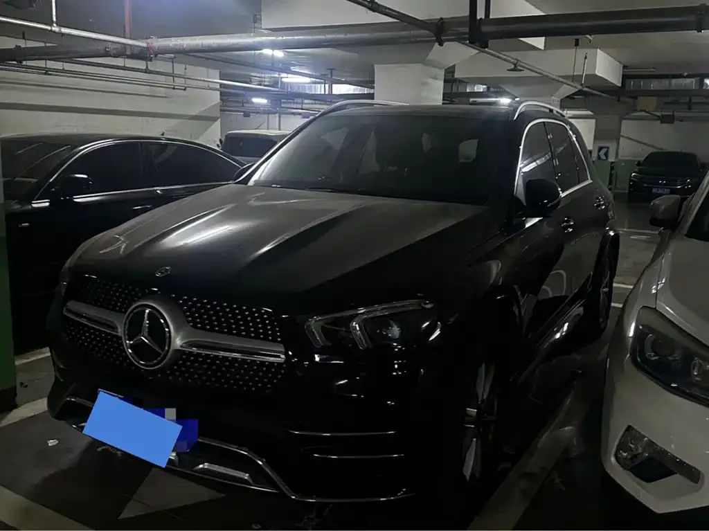 Mercedes-Benz GLE — фото 1