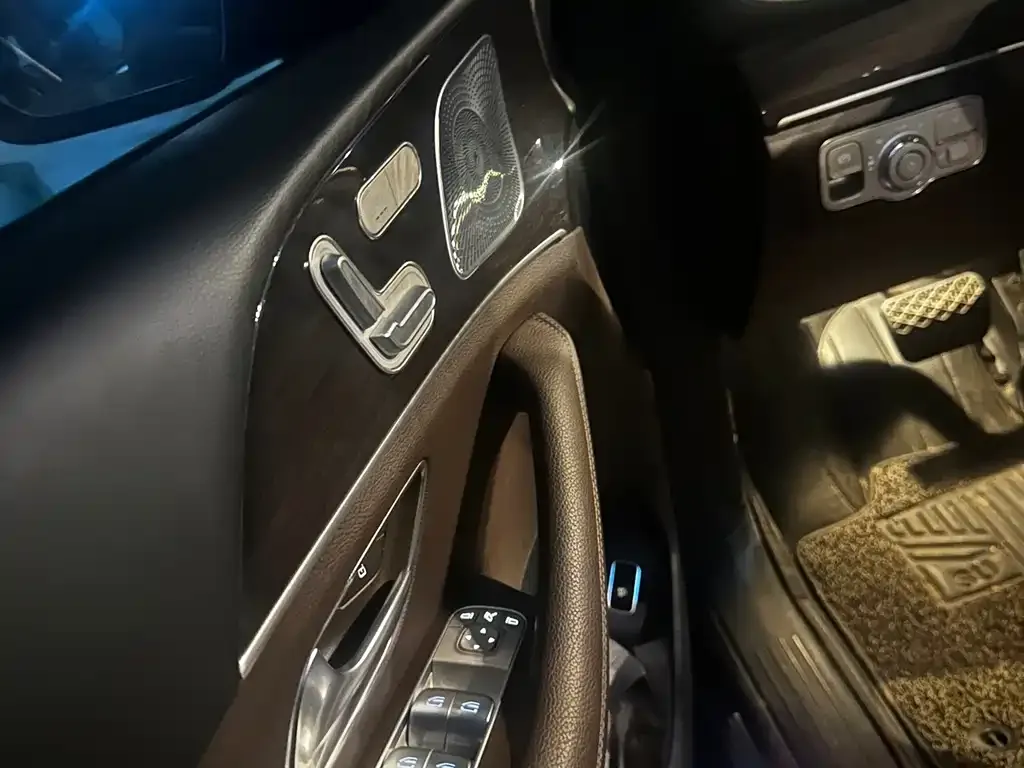 Mercedes-Benz GLE — фото 2