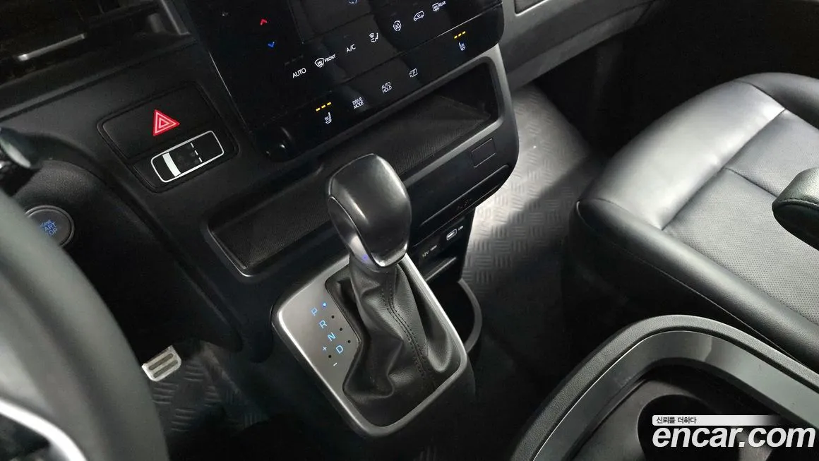 Hyundai Staria — фото 10