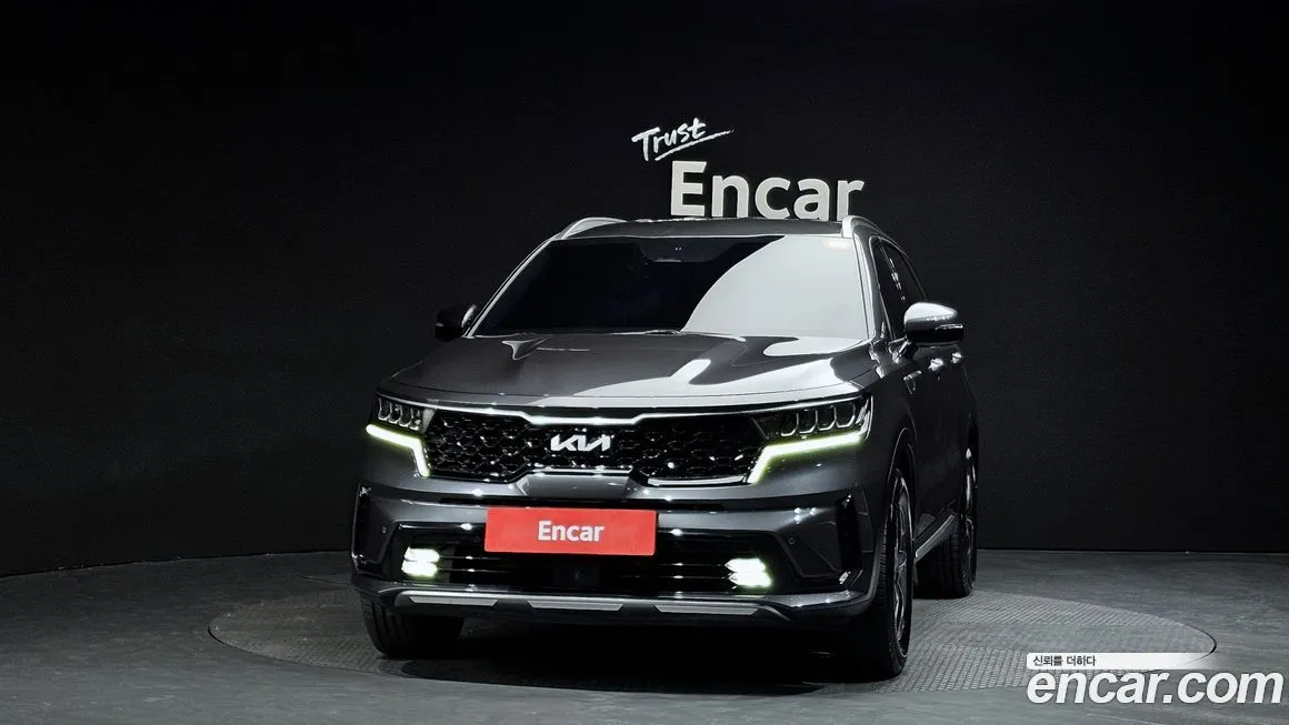 Kia Sorento — фото 5