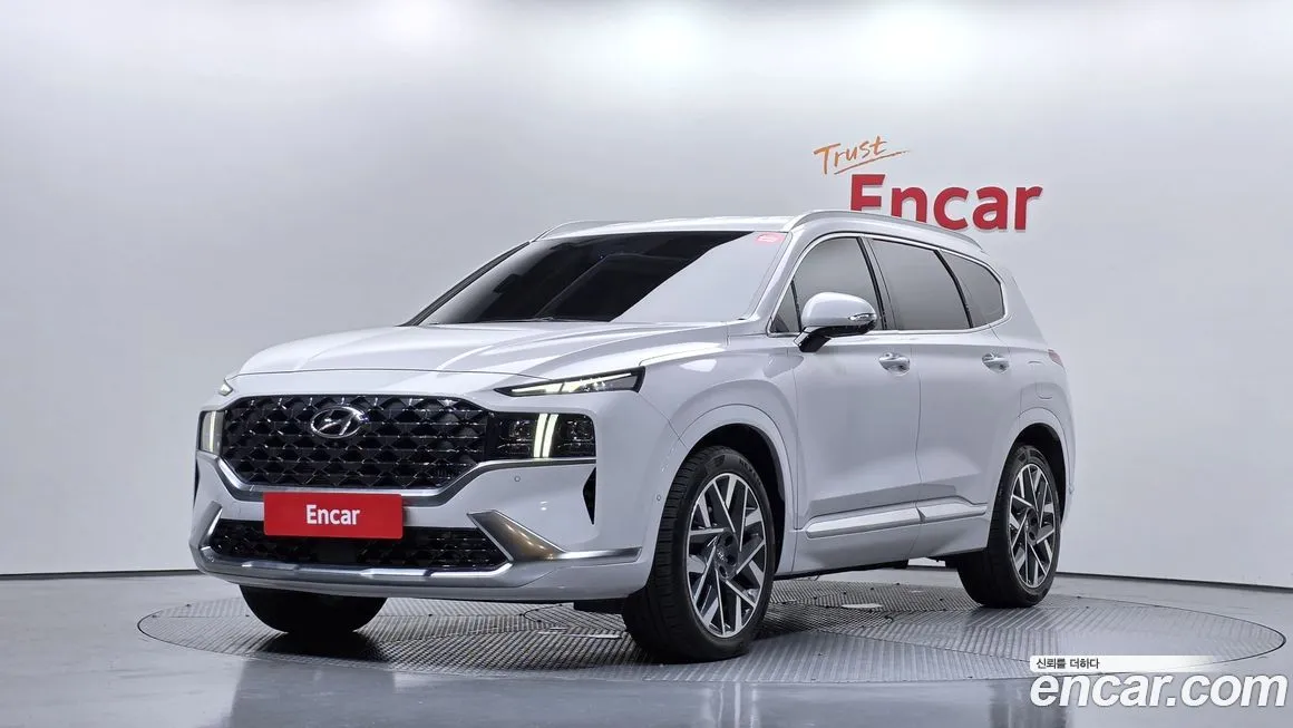Hyundai Santafe — фото 1