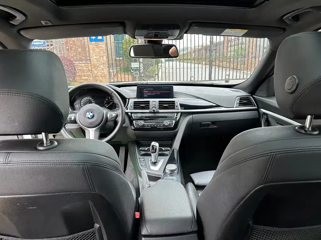 BMW 3 Series GT — фото 9