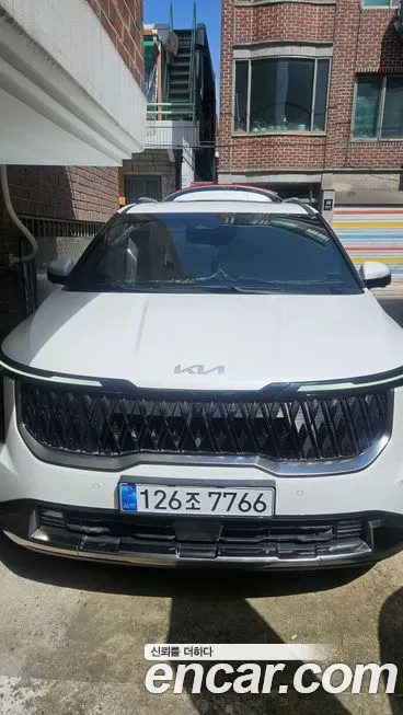 Kia Carnival — фото 1