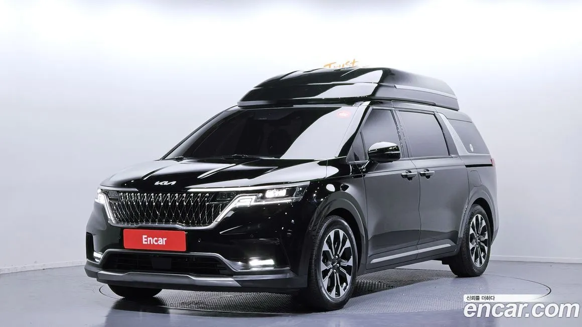 Kia Carnival — фото 1