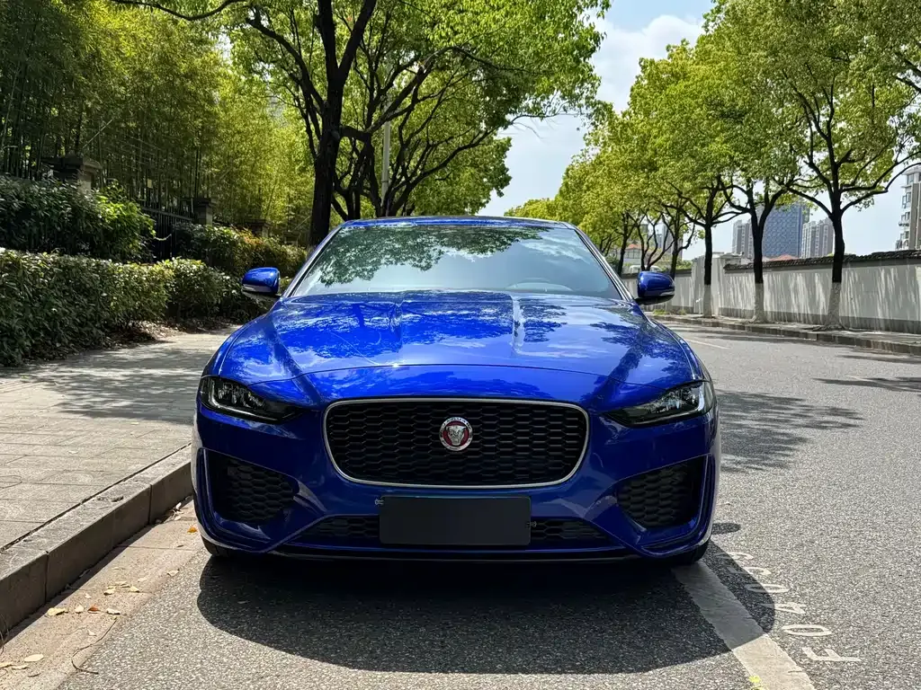 Jaguar XEL — фото 10
