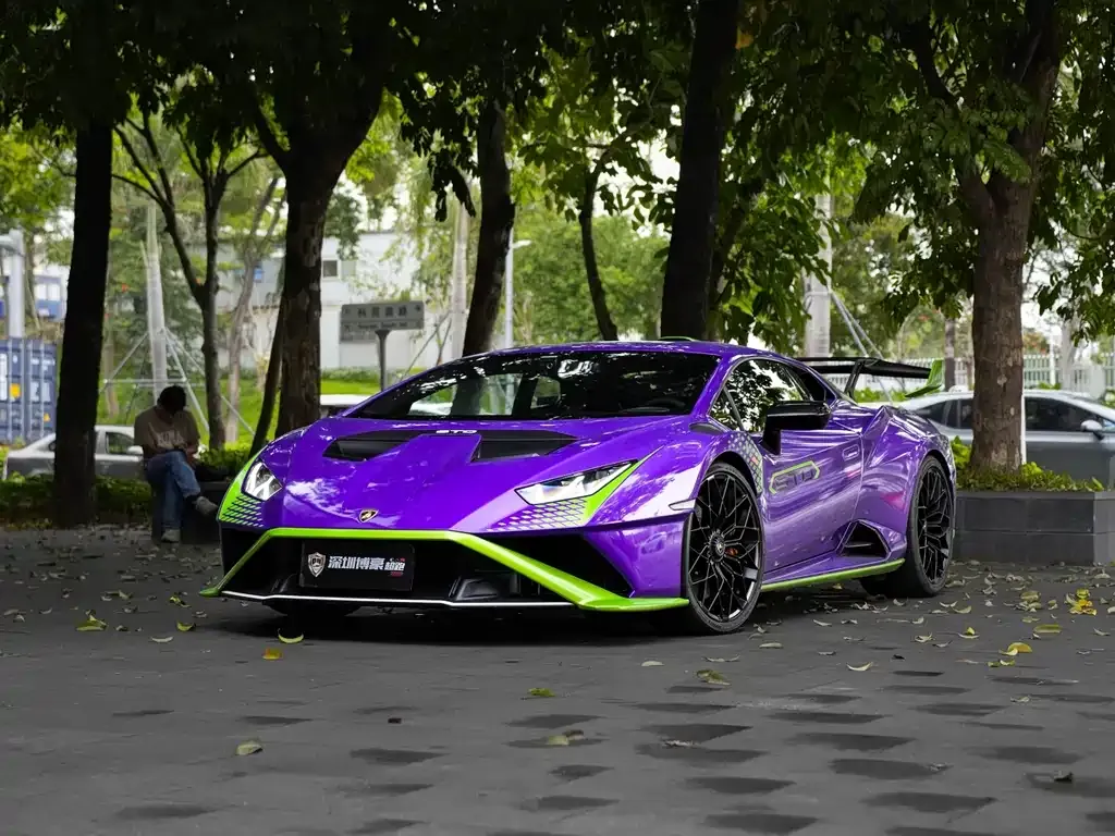 Lamborghini Huracan — фото 1