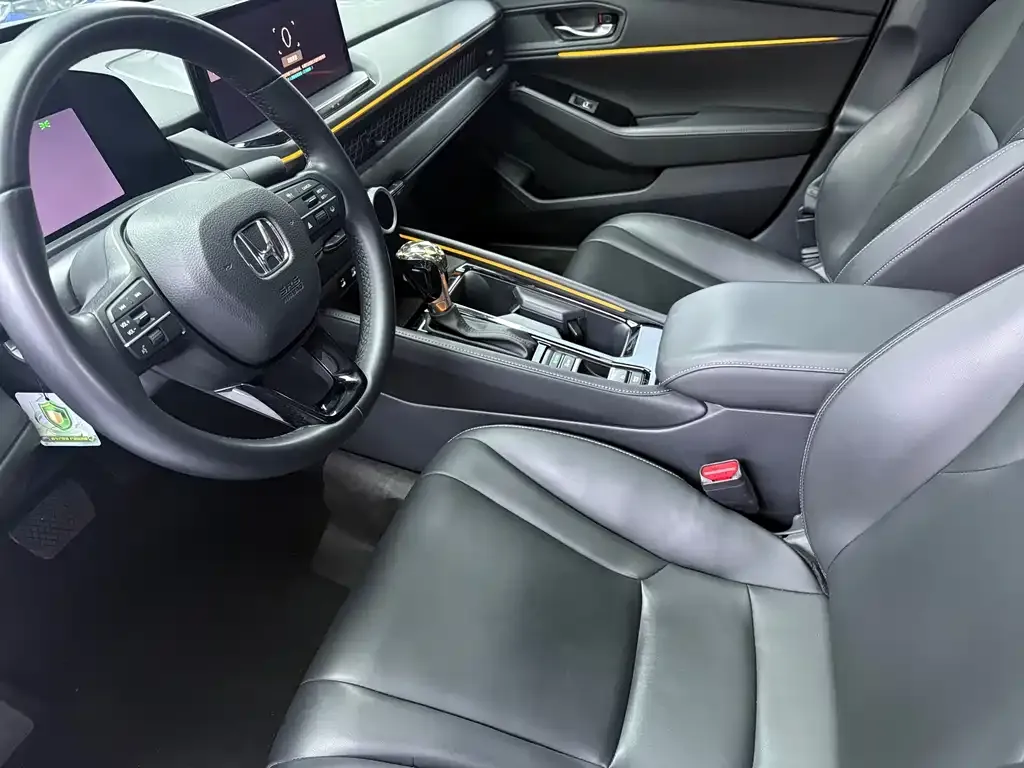 Honda Accord — фото 7