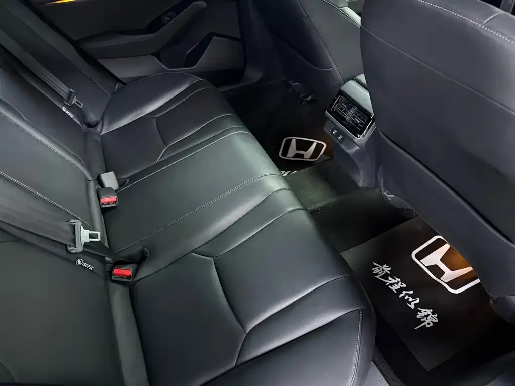 Honda Accord — фото 3