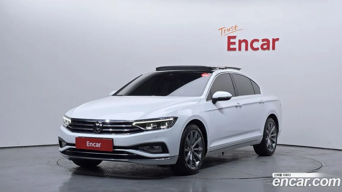 Volkswagen Passat — фото 1