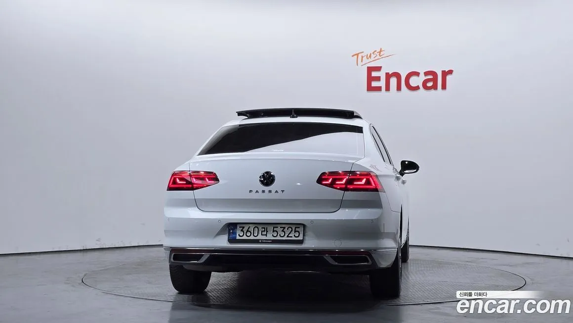 Volkswagen Passat — фото 2