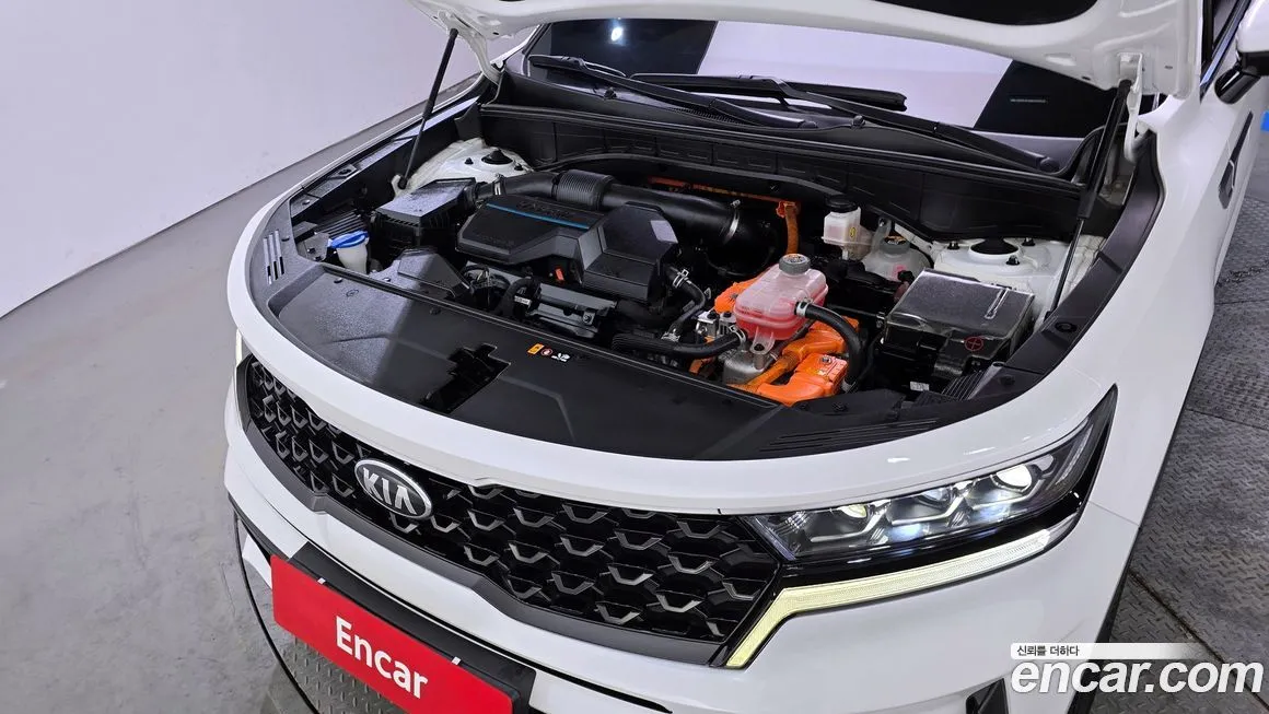 Kia Sorento — фото 6