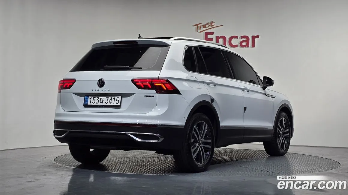 Volkswagen Tiguan — фото 5