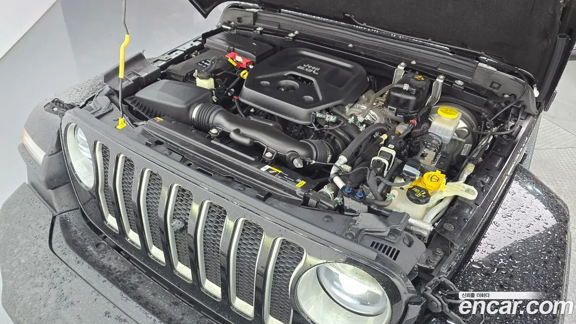 Jeep Wrangler — фото 9